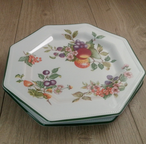 Fresh fruit dinner plates - 2,