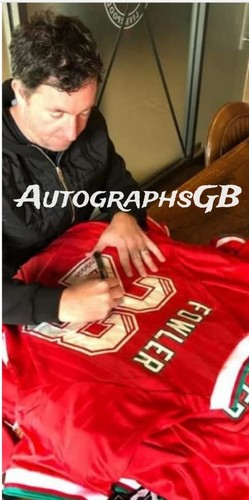 Robbie fowler signed liverpool - fowler,