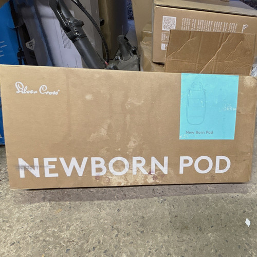 Silver cross new born pod - new, soft