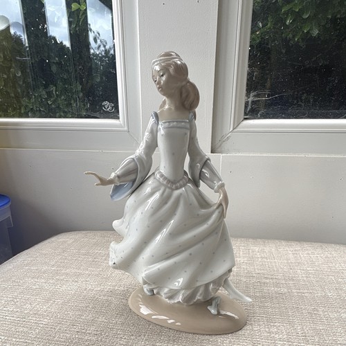 Lladro cinderella figurine - lladro,
