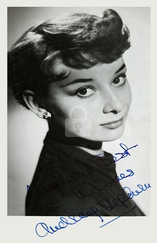Audrey hepburn signed - --,