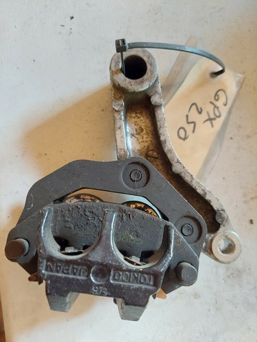 Kawasaki gpx250 brake caliper - kawasaki,