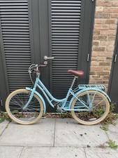 Used bike - Classic Ladies’ Bike - Light Blue, Ideal for City Cycling- London Uk