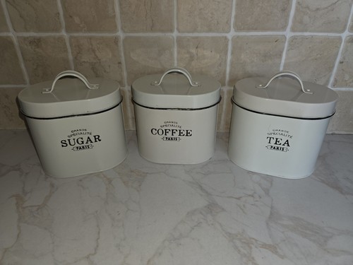 Character cream enamelled - character,