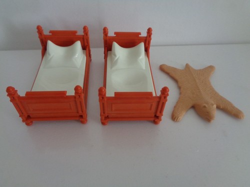 Playmobil single beds - x,