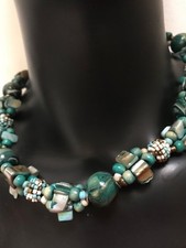 Abalone bead necklace hand - abalone/bead,