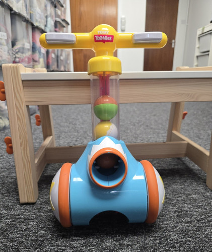 Tomy toomies first steps - steps, push