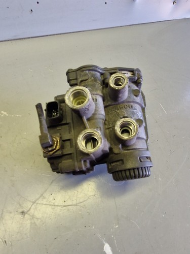 Wabco trailer control valve - wabco,