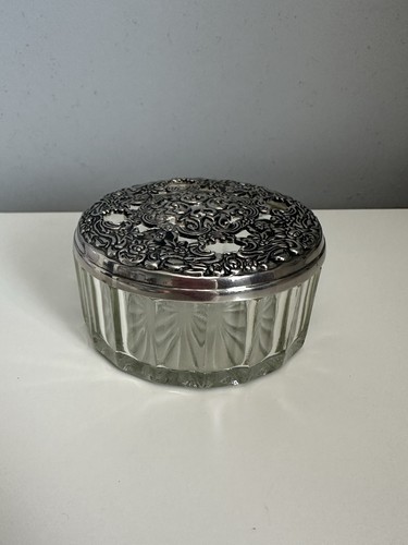 Vintage style cut glass - style,
