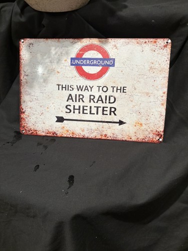 Air raid shelter london - raid,