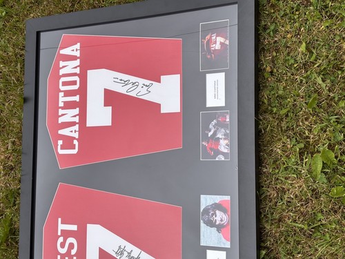Man united framed football - ,