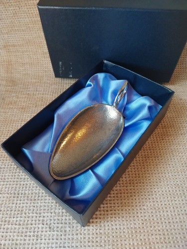 Duck handled pewter - duck,