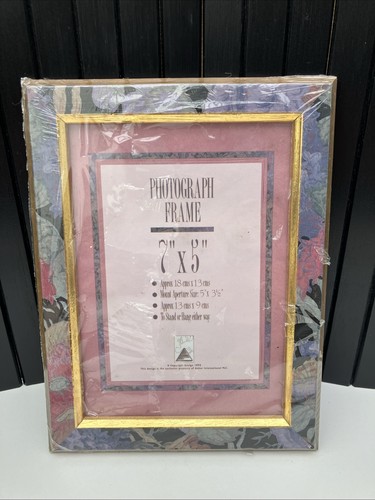 Vintage painted wooden photo - painted,