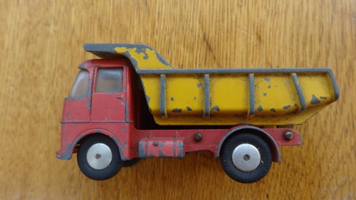 Corgi toys tipper truck erf - tipper,