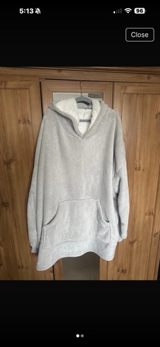 Grey oodie - grey,