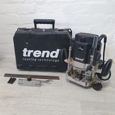 Trend T11E Plunge Router 230V  9.6A  - B7