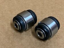 PAIR OF REAR AXLE HUB UPPER