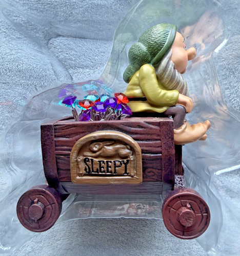 Disney parks snow - disney, white