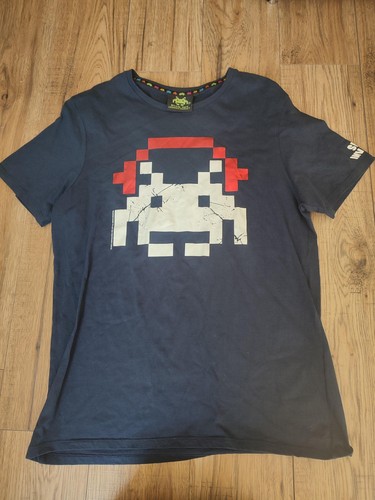 Space invaders retro gaming - space,