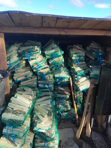 Firewood 15kg nets - 15kg,