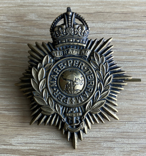 Royal marines brass cap badge - royal,