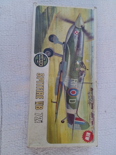 1974 vintage airfix spitfire - vintage,