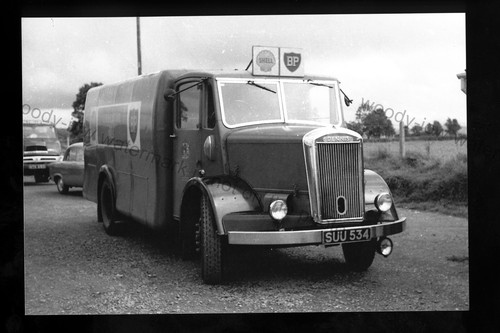 Cv044 shell oil dennis - -,
