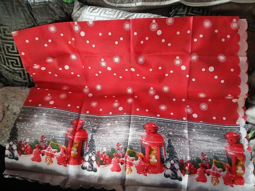 Christmas table cloth x - christmas, 70"