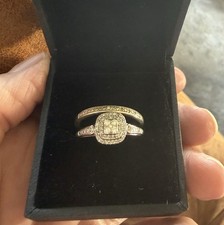 9ct white gold diamond - &,