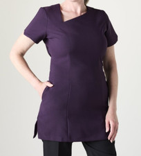 Women’s Plum Beauty Tunic Size 8 Scooped Neck Salon Uniform Spa Workwear Top