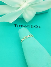 Tiffany & Co. Infinity Links