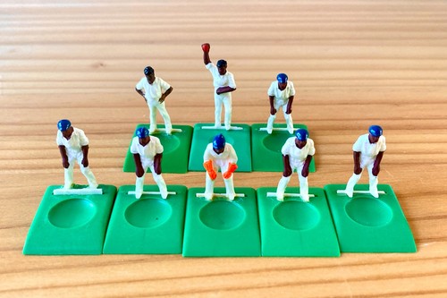 Subbuteo table cricket - subbuteo,
