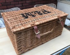 F&M Wicker Basket Picnic