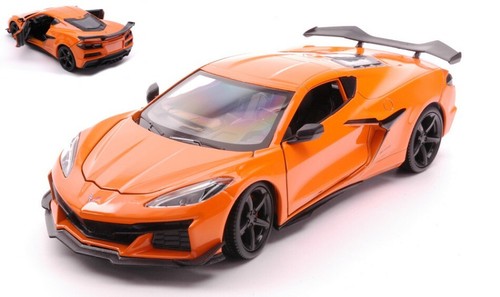 Scale chevrolet corvette - 1:24,