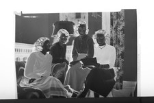 (1) B&W Press Photo Negative Women Reading Documents Sitting Portrait T5522