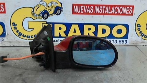 Right electric wing mirror - wing,