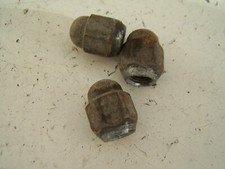 Daihatsu Terios Spare wheel nuts  (2000-2005)