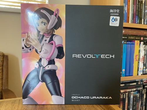Revoltech ochaco uraraka - revoltech,