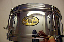 Pearl Firecracker snare drum
