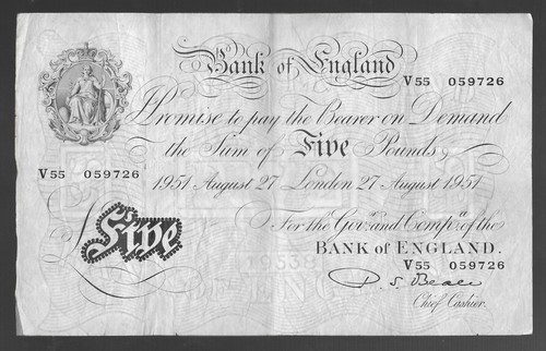 White fiver banknote - white,