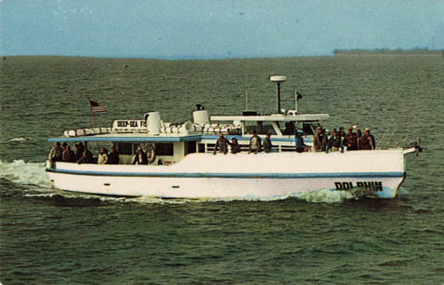 Deep sea fishing boat - deep,