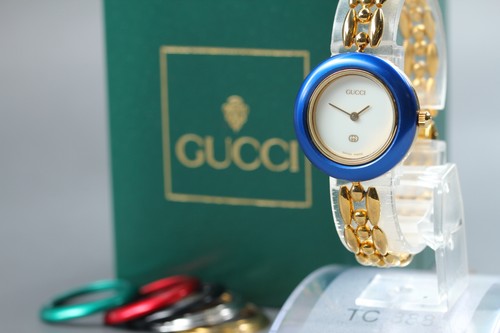 Near mint box gucci - w/, box]