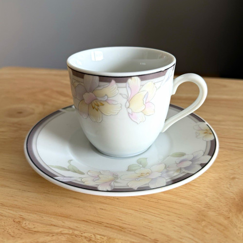 Spring flower cup - flower”,