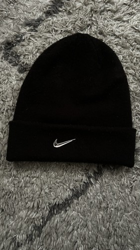 Nike black beanie metal swoosh - nike,