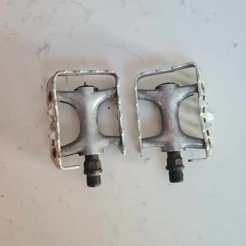 Retro mtb pedals mountain - retro, pedals,