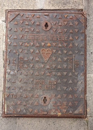 Cast iron manhole cover - cast,