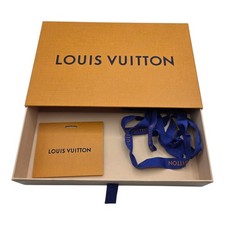 Authentic Louis Vuitton 8" x