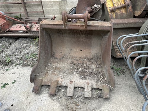 Excavator digging bucket - digging,