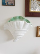 Vintage Sylvac Shell Pottery Wall Pocket/Vase - White & Green Frill - VGC