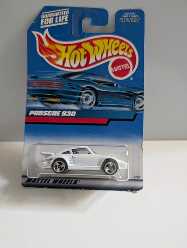 Hot wheels porsche - hot, white